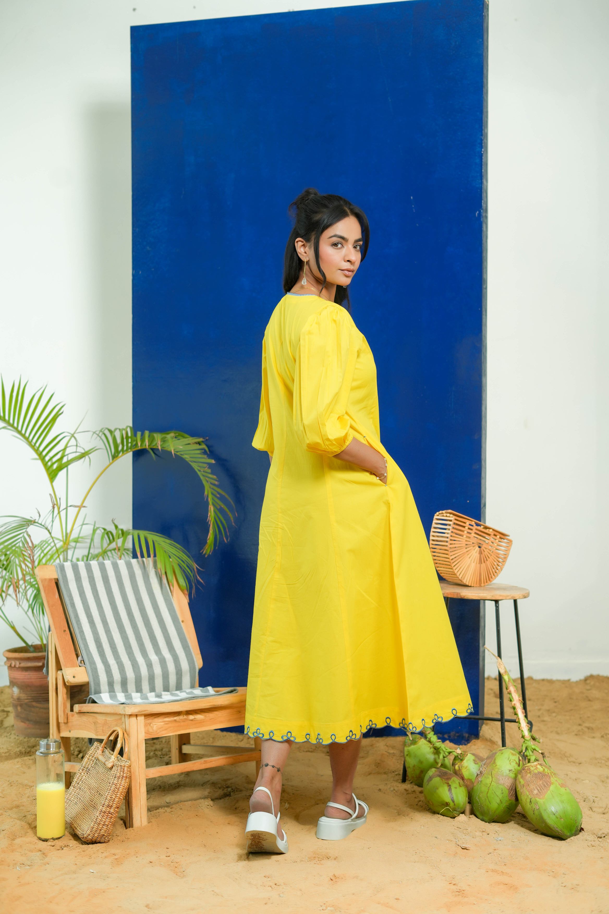 BUBBLEGUM LEMON YELLOW POPLIN PUFF SLEEVES MIDI DRESS