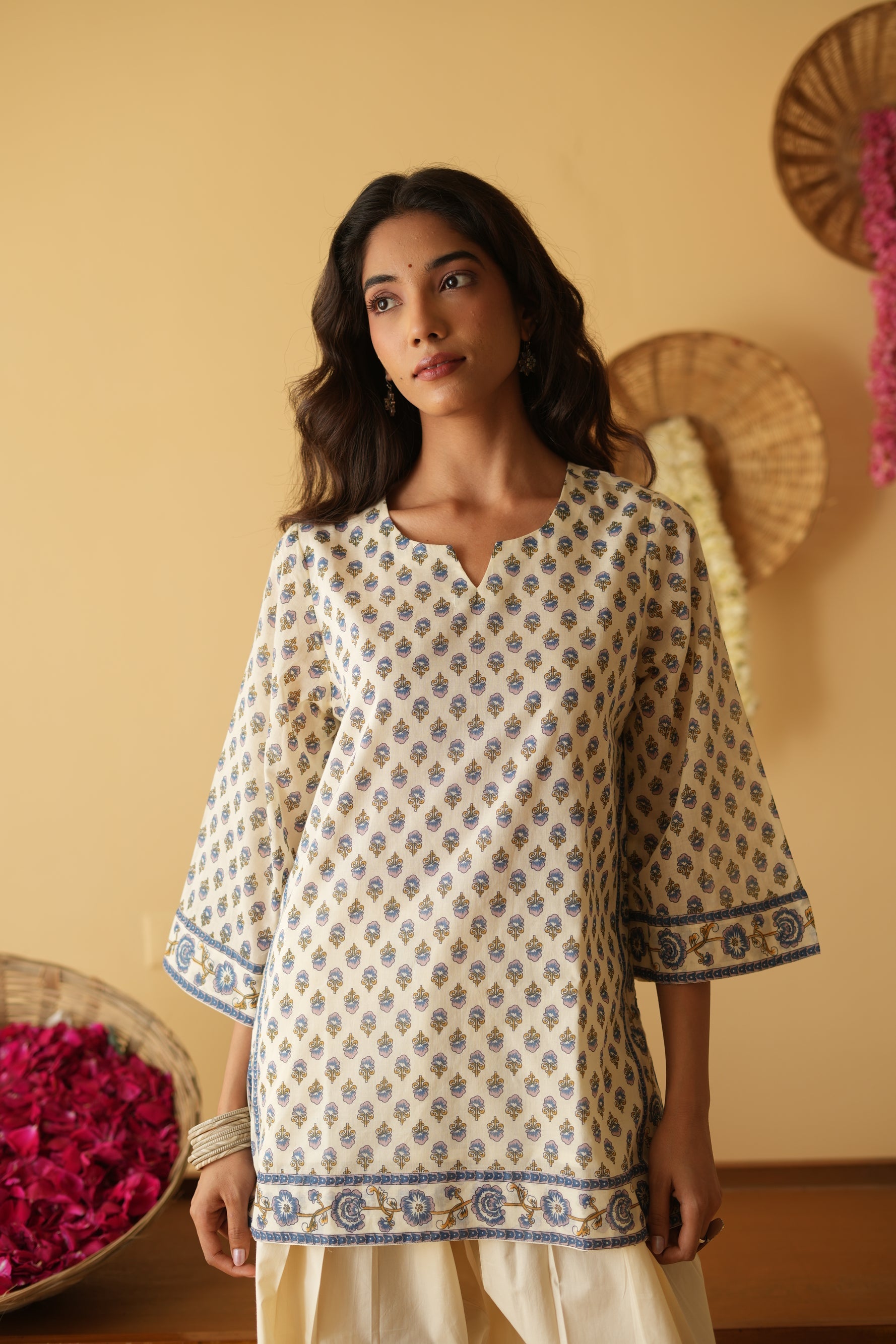 BLUE & OFF WHITE VANYA KURTA WITH FARSI SALWAR SET OF 3