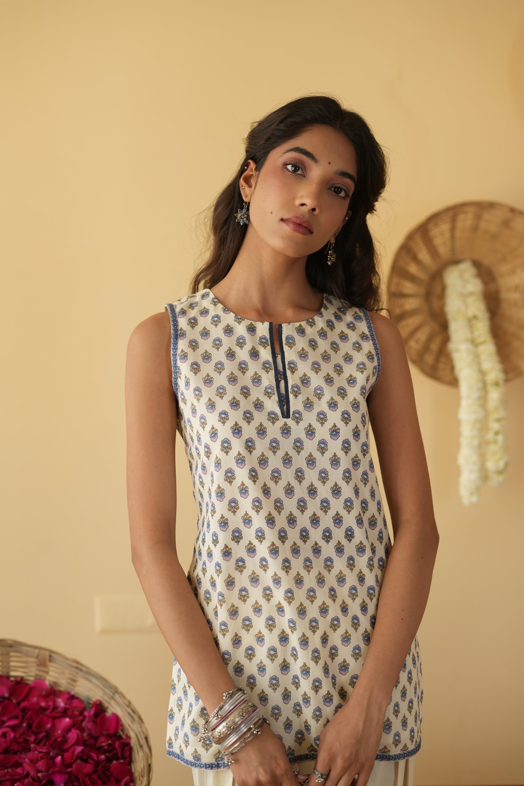 BLUE & OFF WHITE ALINA KURTA WITH FARSI SALWAR SET OF 3