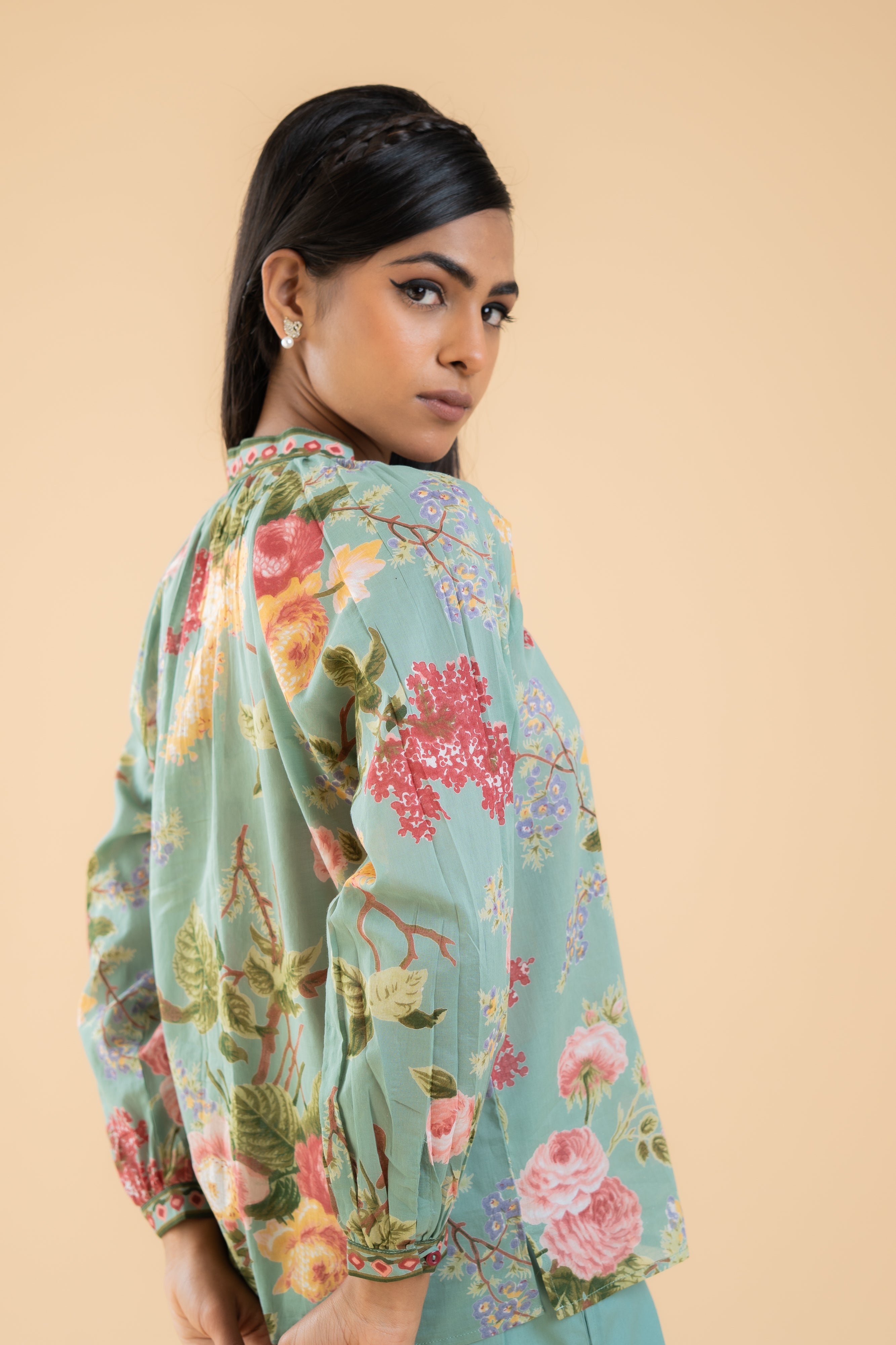 SAGE GREEN ANURA SHIRT