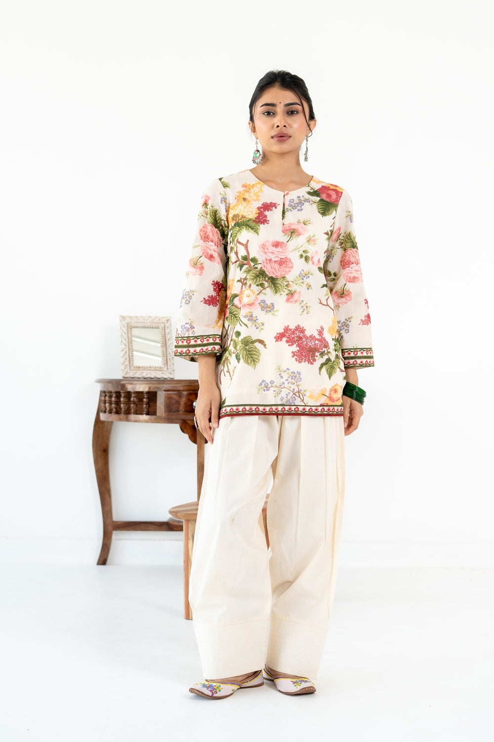 OFF WHITE NEHER KURTA WITH FARSI SALWAR SET OF 3