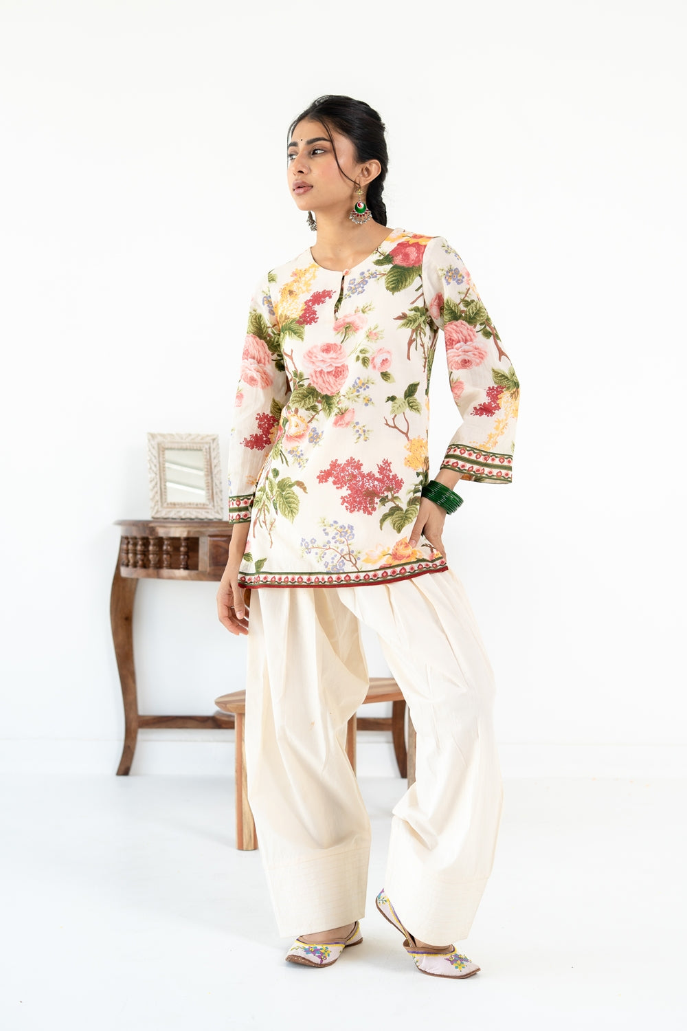 OFF WHITE NEHER KURTA WITH FARSI SALWAR SET OF 3