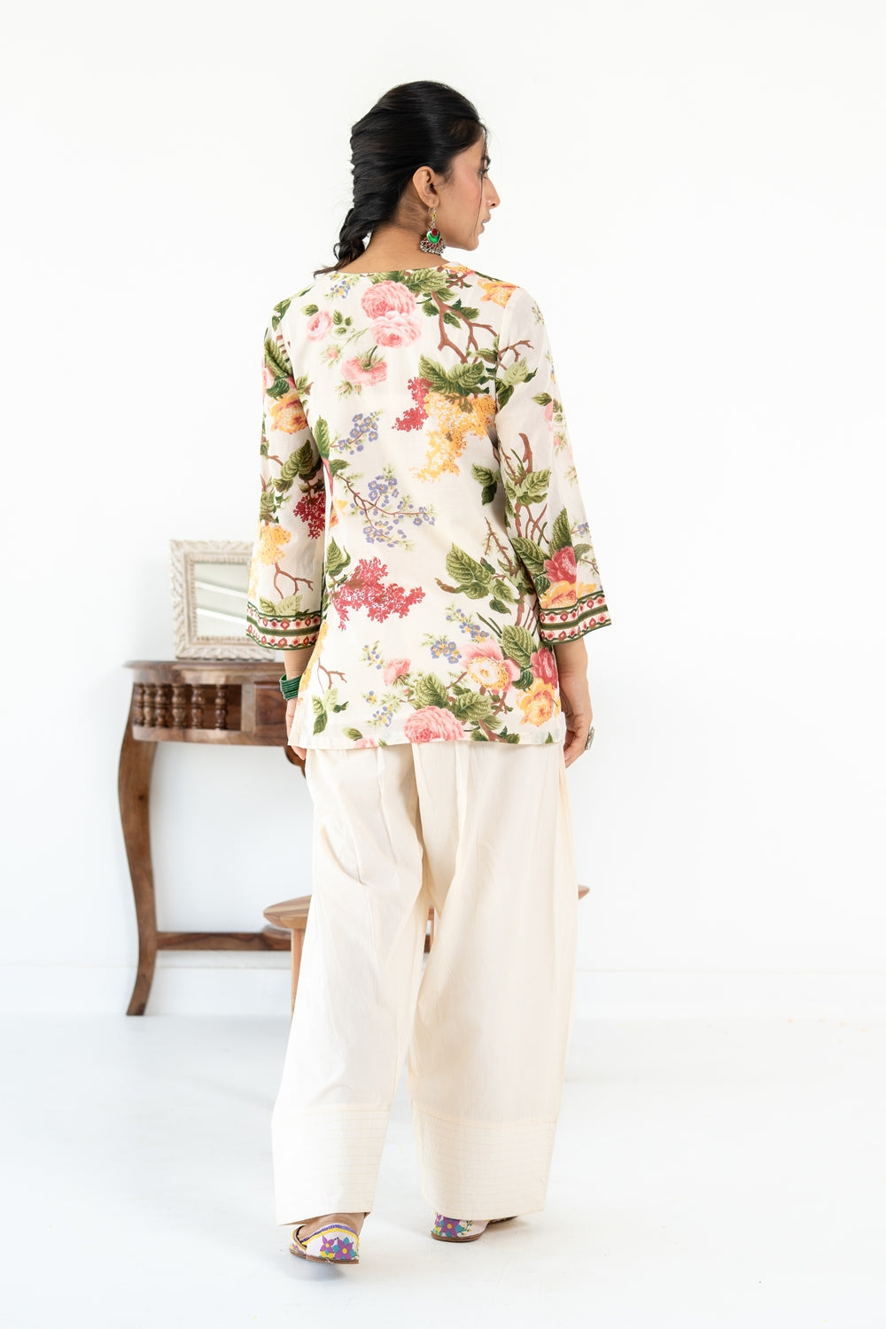 OFF WHITE NEHER KURTA WITH FARSI SALWAR SET OF 3