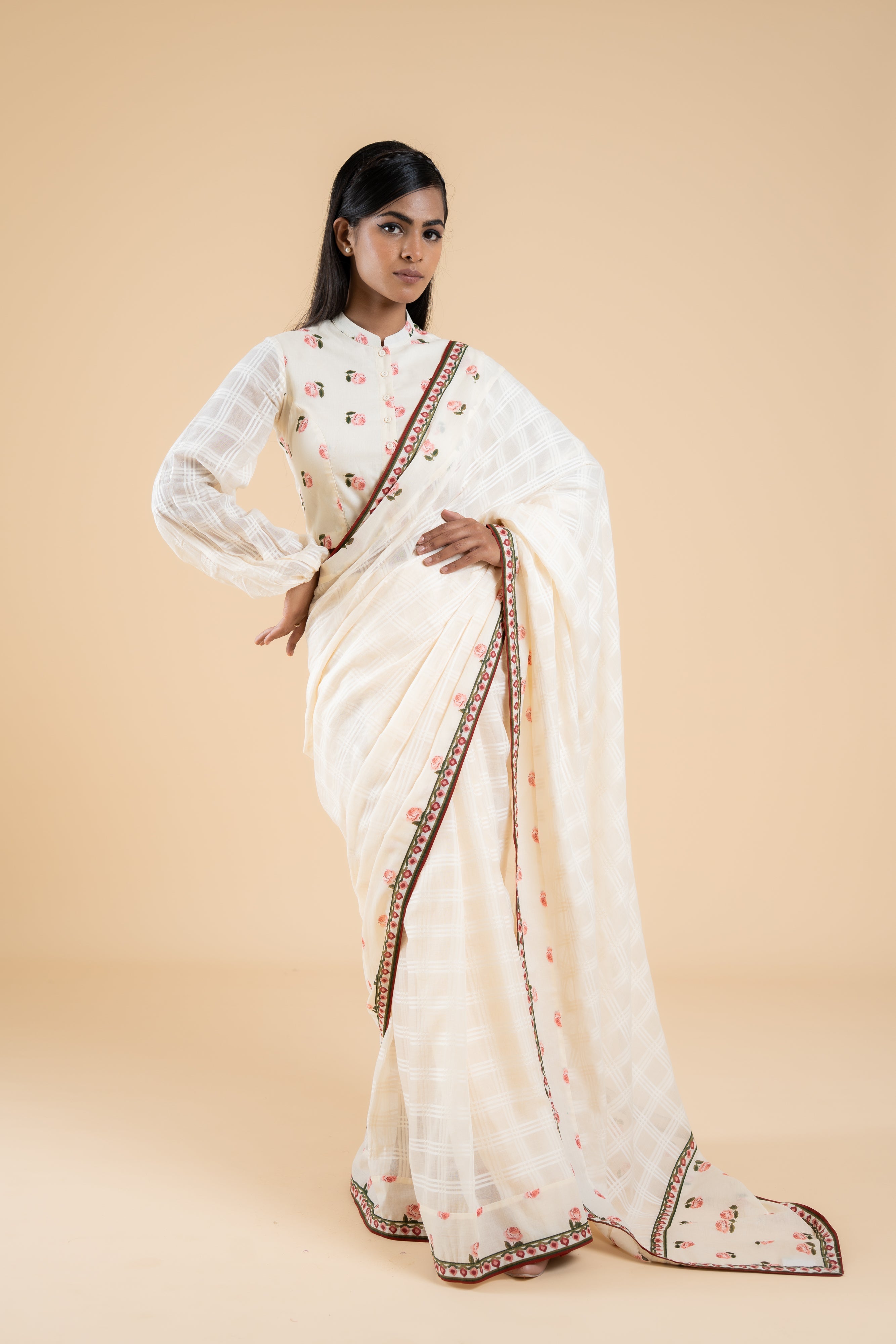 OFF WHITE SAUMYA SAREE WITH UNSTITCHED BLOUSE PCS