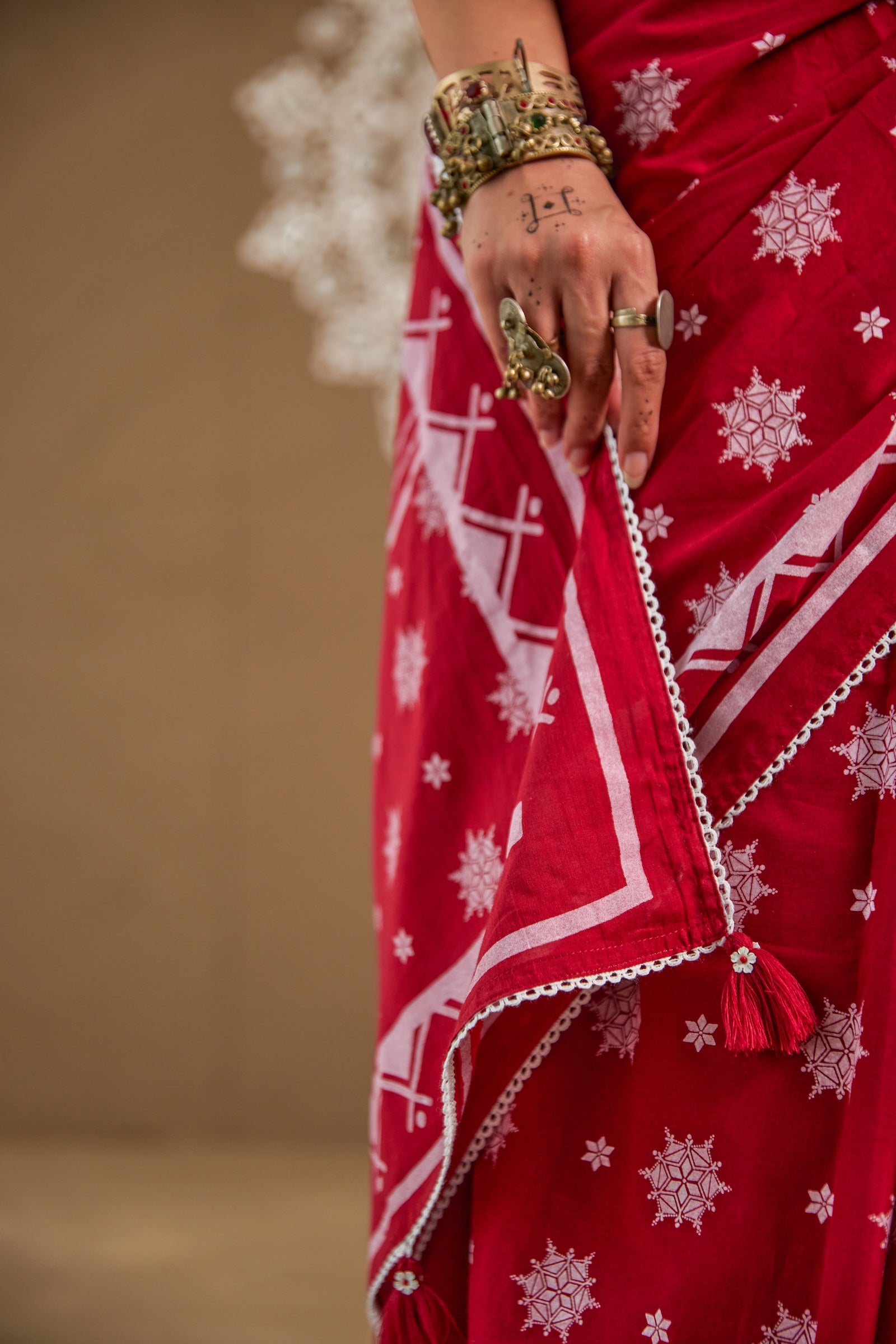 Pooja Red Cotton Printed Saree (RTS)