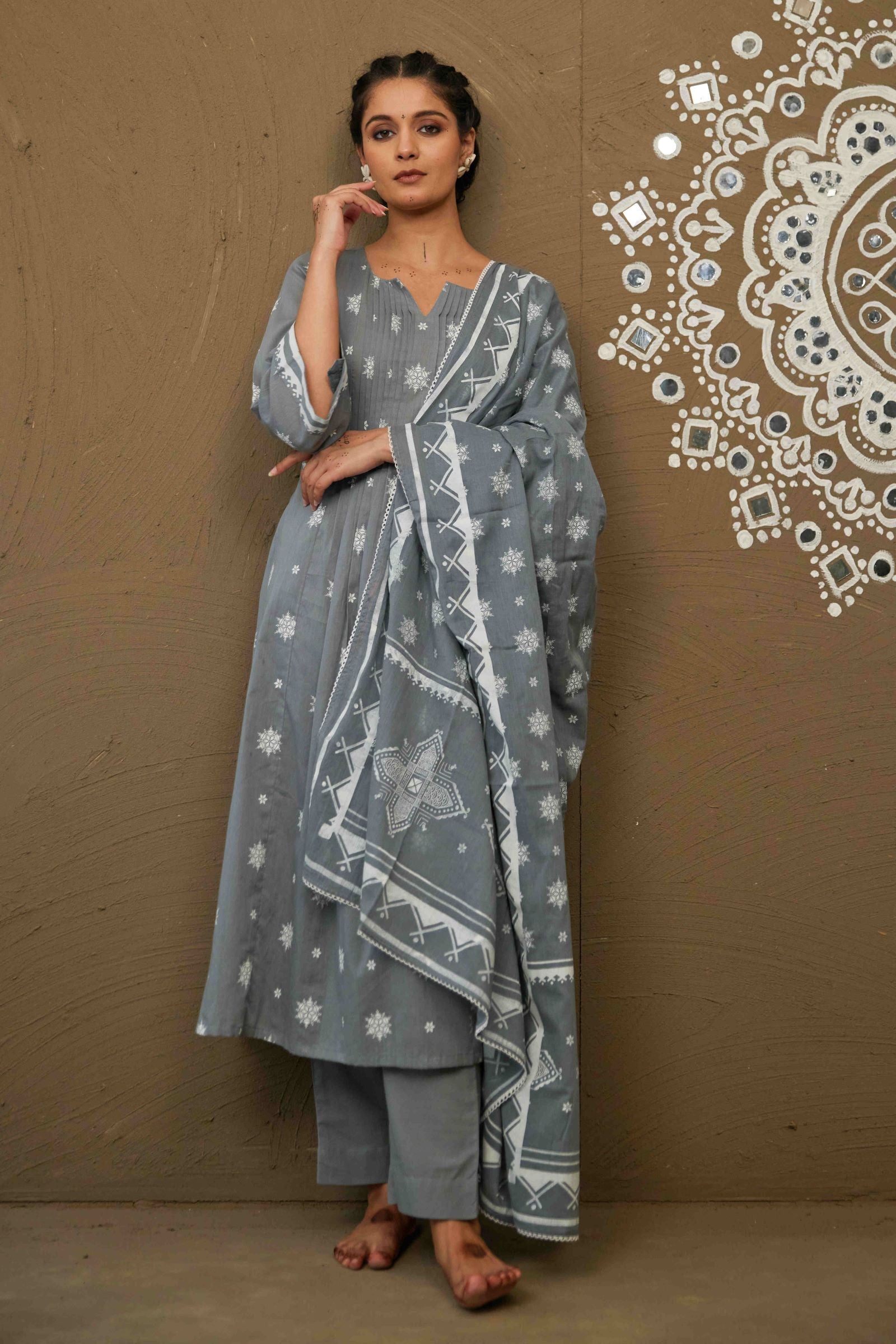 Moli Grey Mul Cotton Pin Tucks Kurta Set