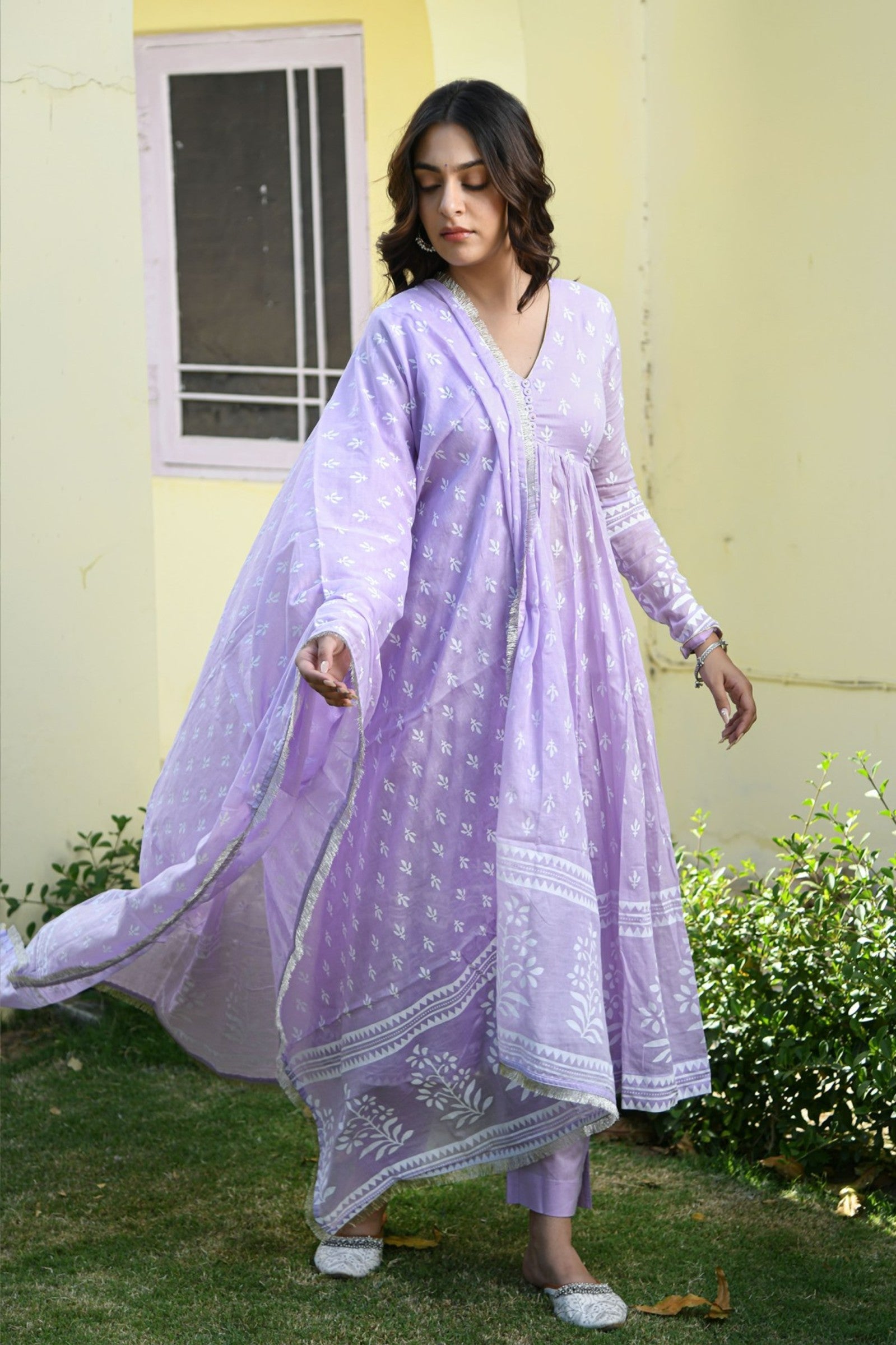 SITARA ANARKALI SET (RTS)