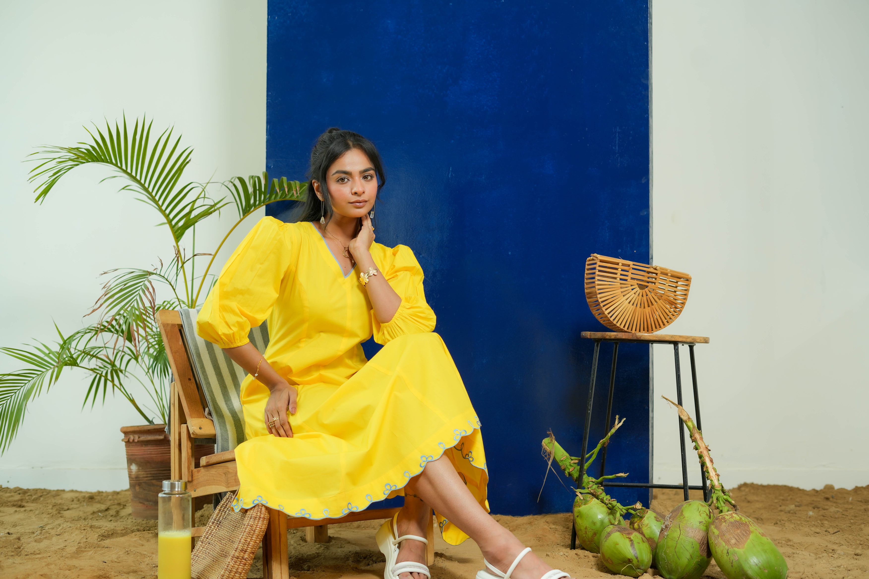 BUBBLEGUM LEMON YELLOW  POPLIN PUFF SLEEVES MIDI DRESS