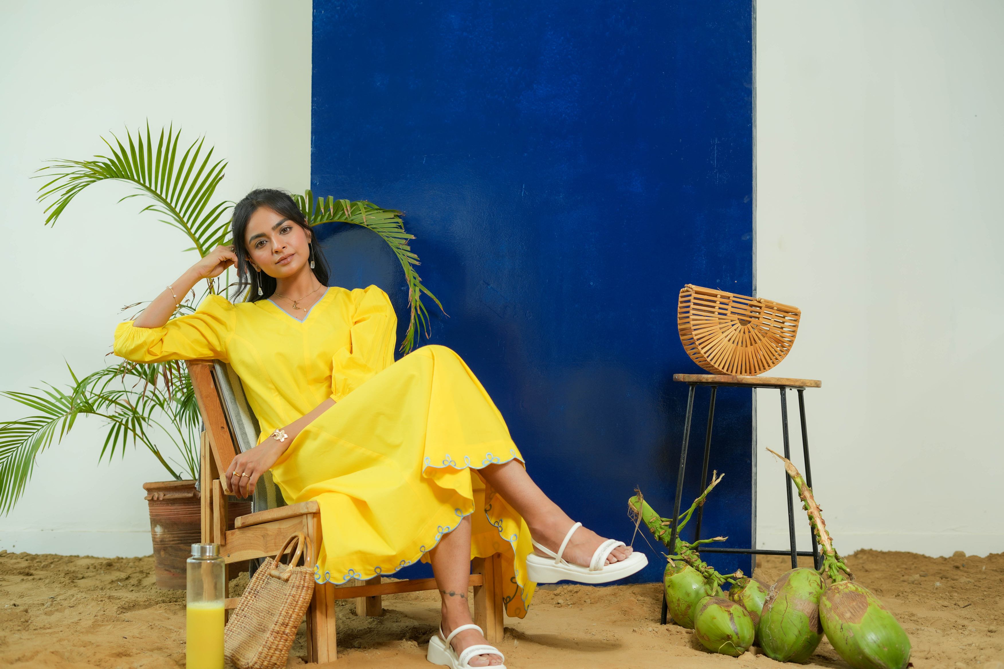 BUBBLEGUM LEMON YELLOW  POPLIN PUFF SLEEVES MIDI DRESS