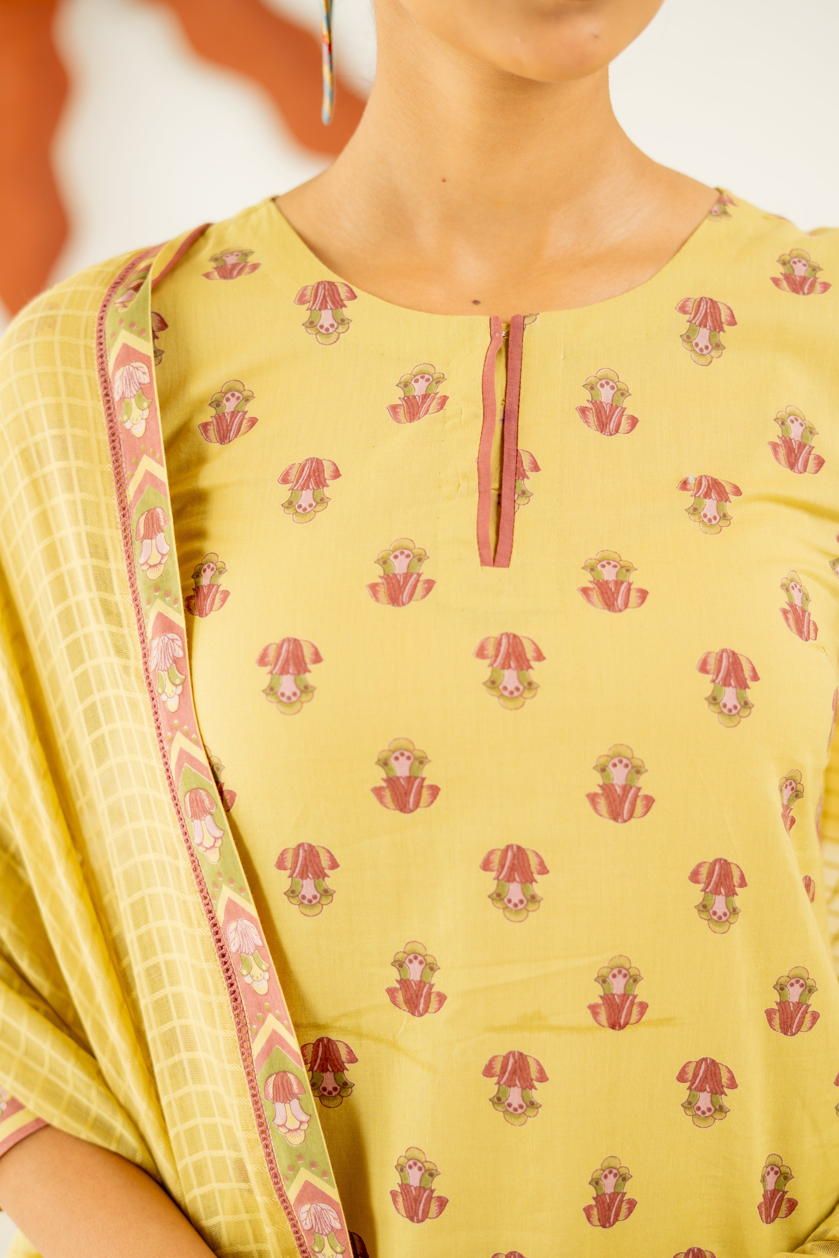 WARM OLIVE MRITTIKA KURTA SET OF 3