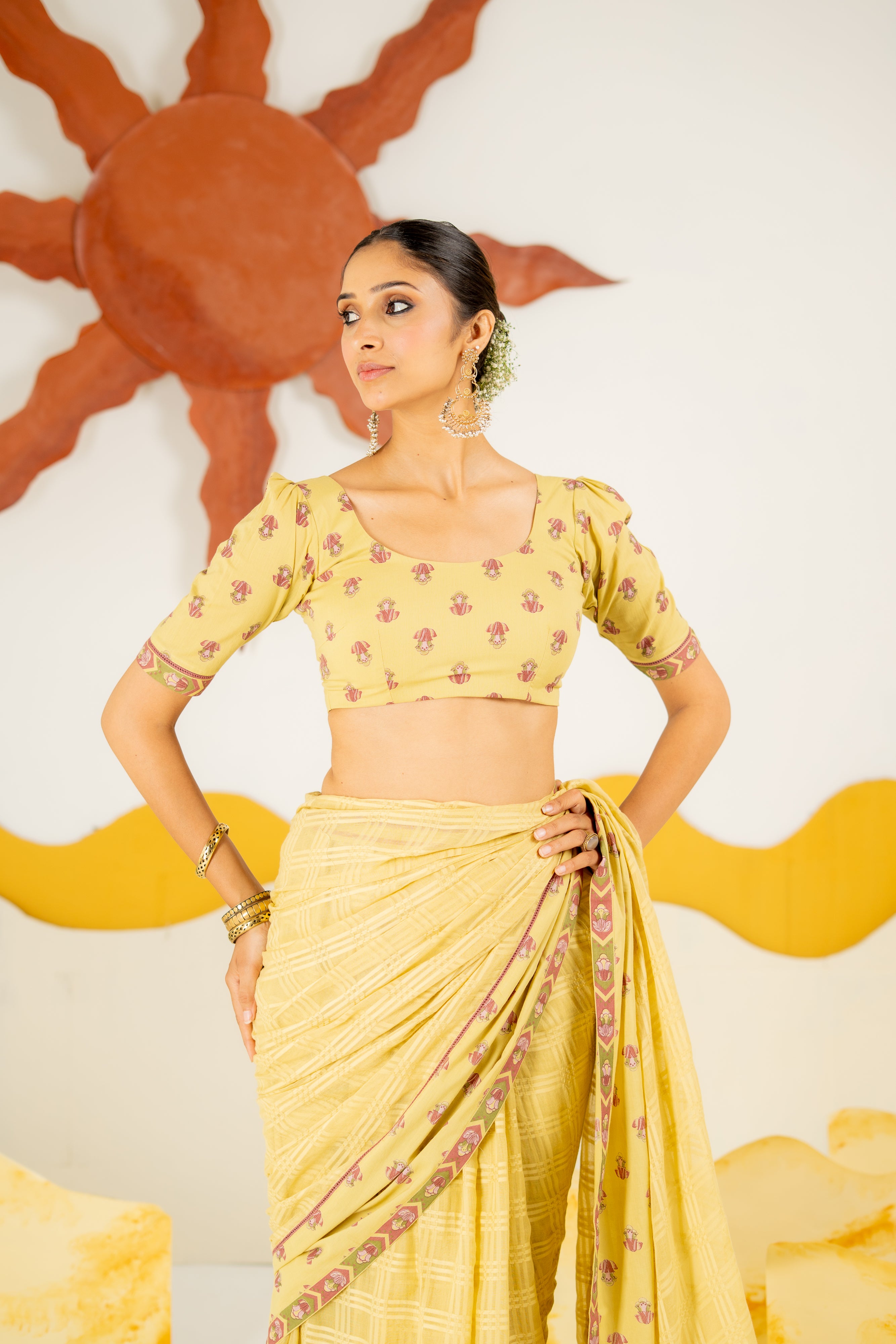WARM OLIVE VASUNDHARA SAREE WITH UNSTITCHED BLOUSE