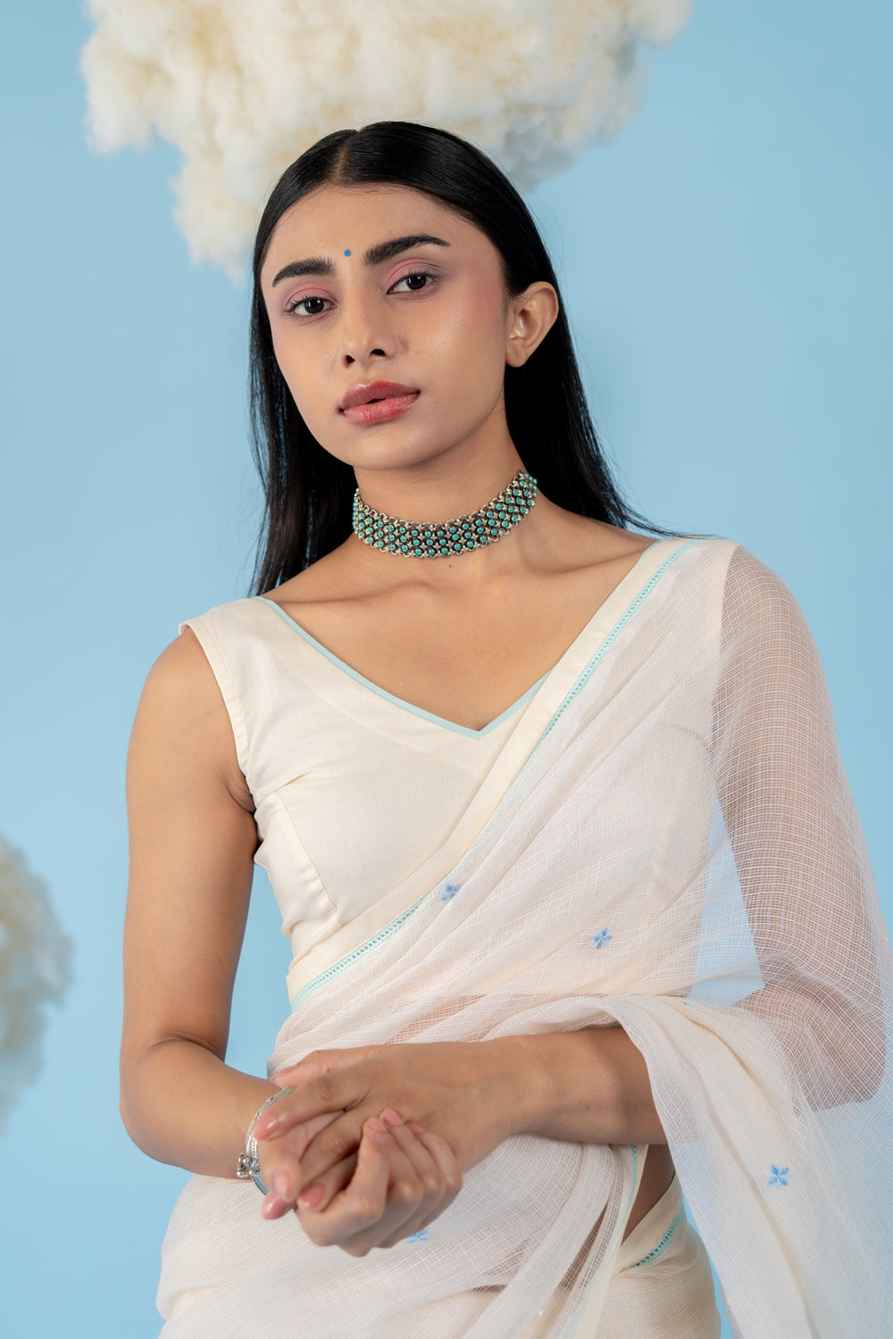 OFF-WHITE  COCONUT SAREE WITH UN-STITCHED BLOUSE