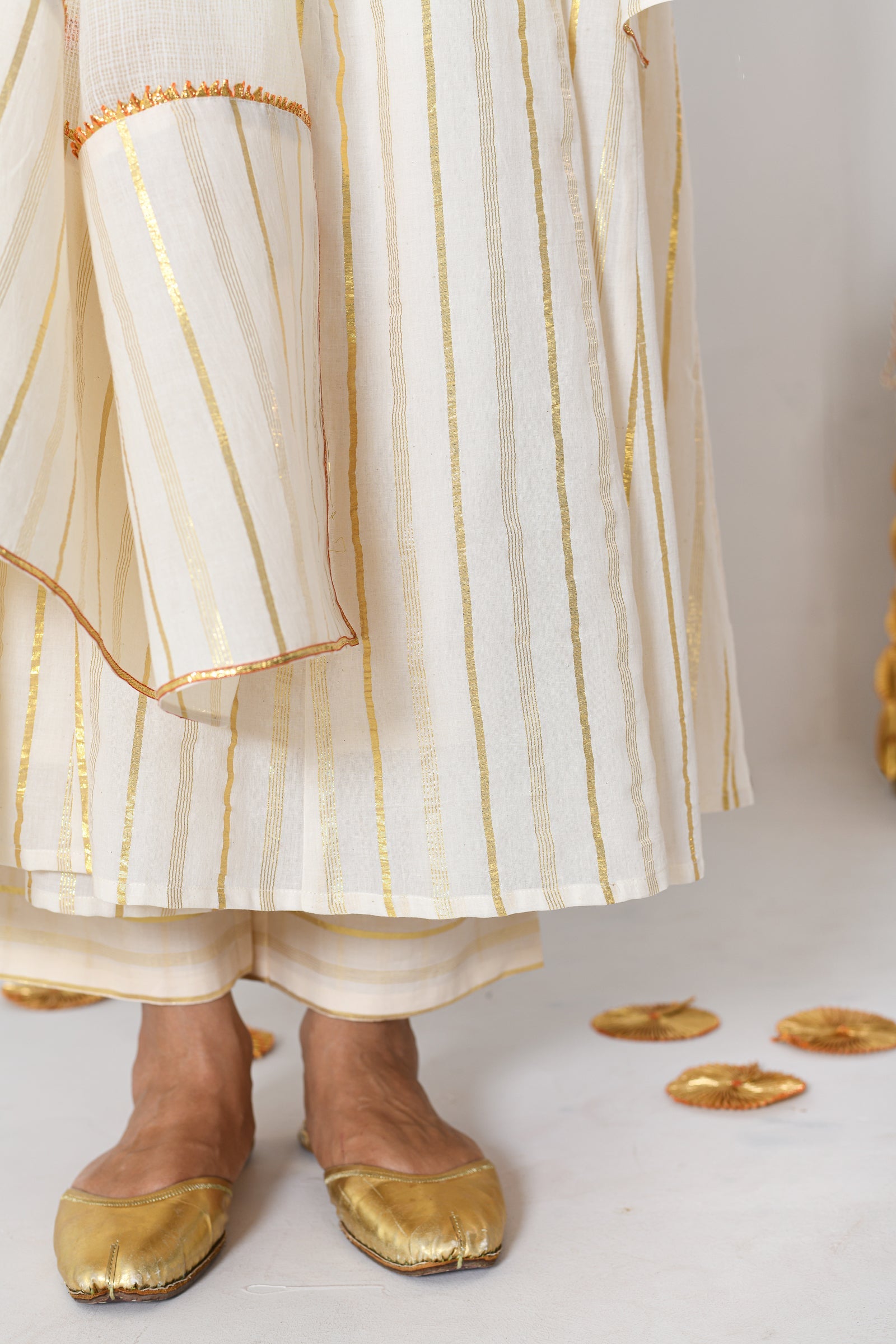 Shweta V-neck Off-White Lurex Angrakha Anarkali Set