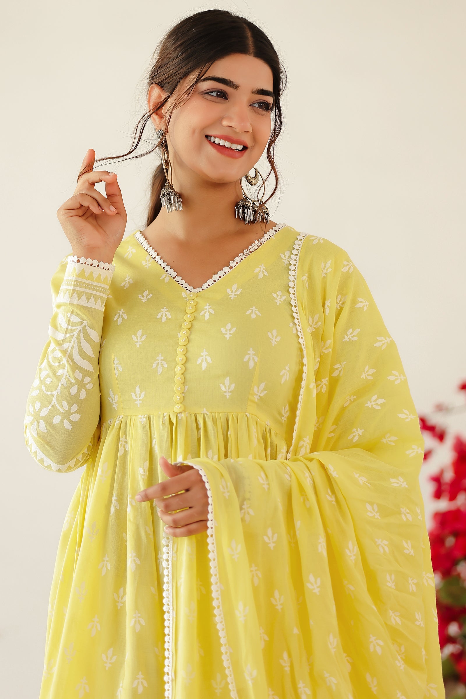 VARNIKA YELLOW MULMUL ANARKALI SET (RTS)