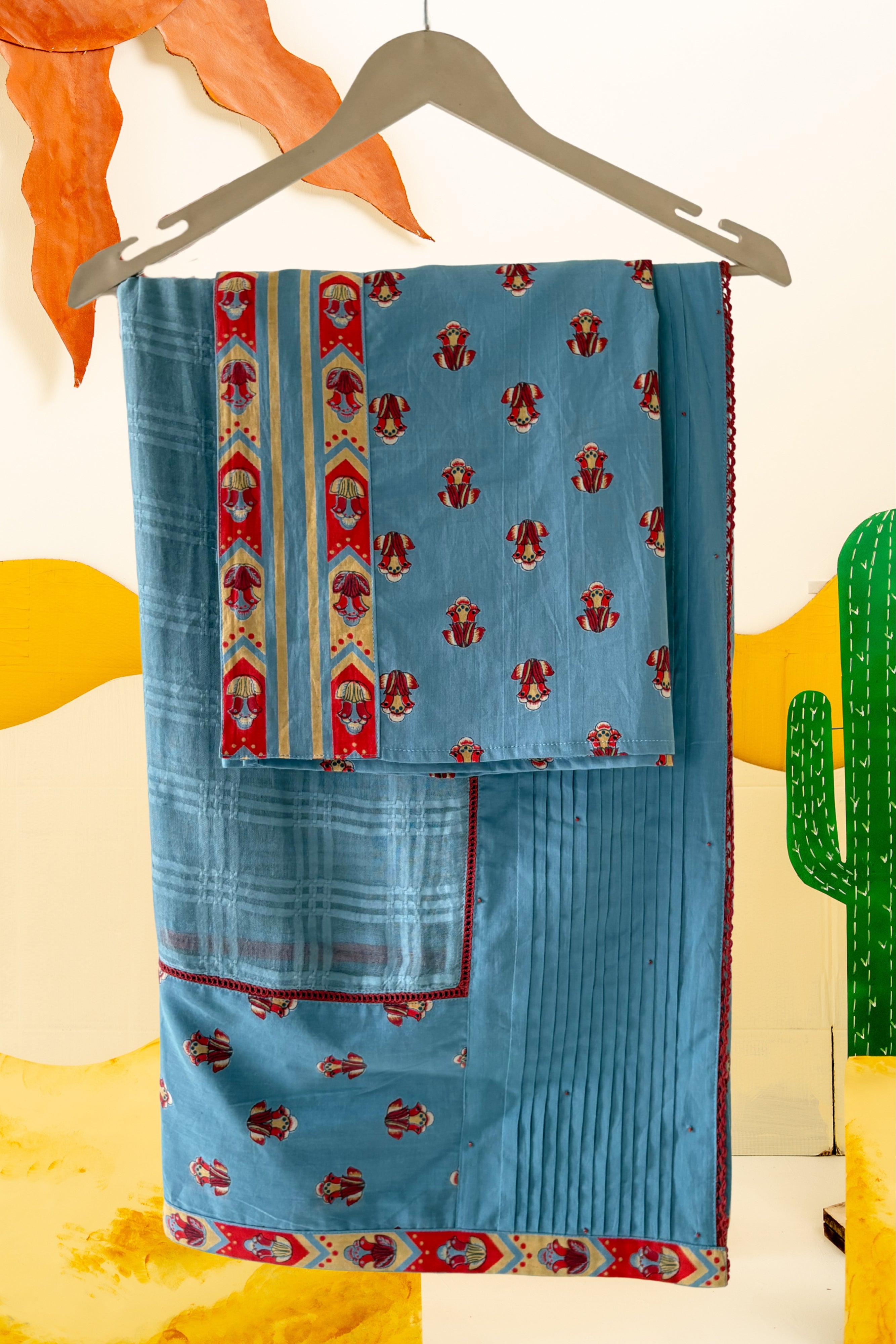 HERITAGE BLUE VASUNDHARA SAREE WITH UNSTITCHED BLOUSE