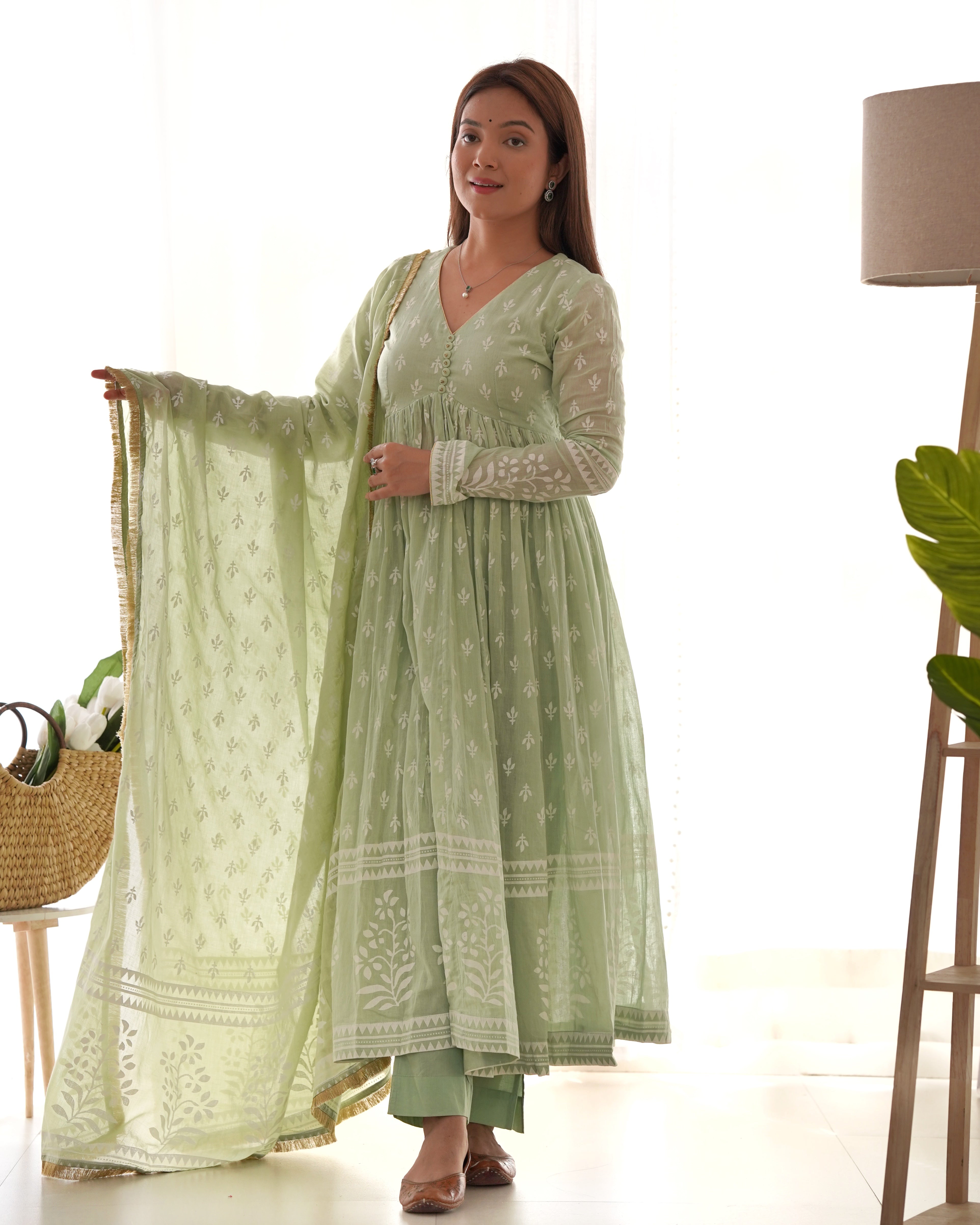 NAGMA ANARKALI SET (RTS)