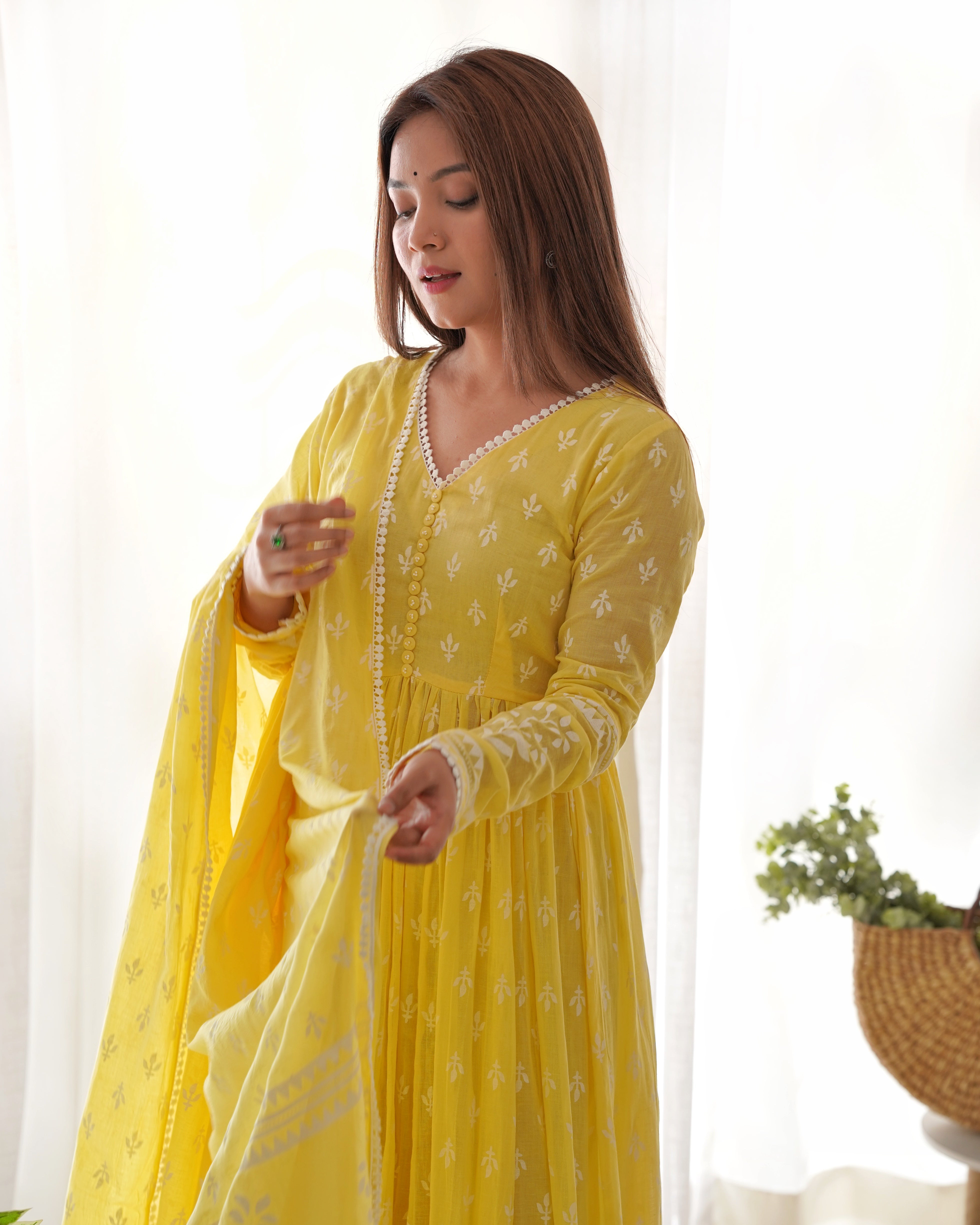 VARNIKA YELLOW MULMUL ANARKALI SET (RTS)