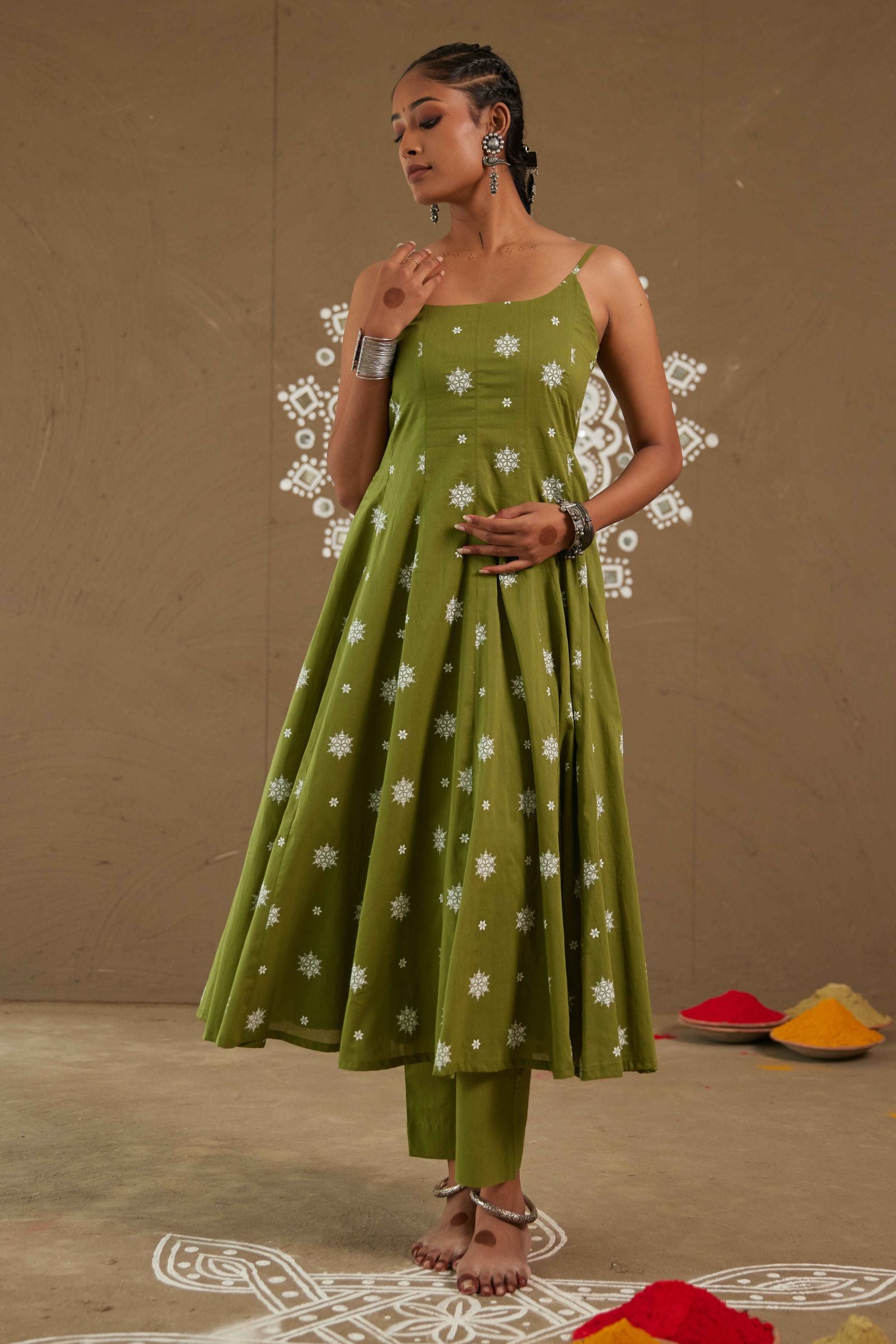 Henna Green Mul Cotton Adjustable Strap Anarkali Set