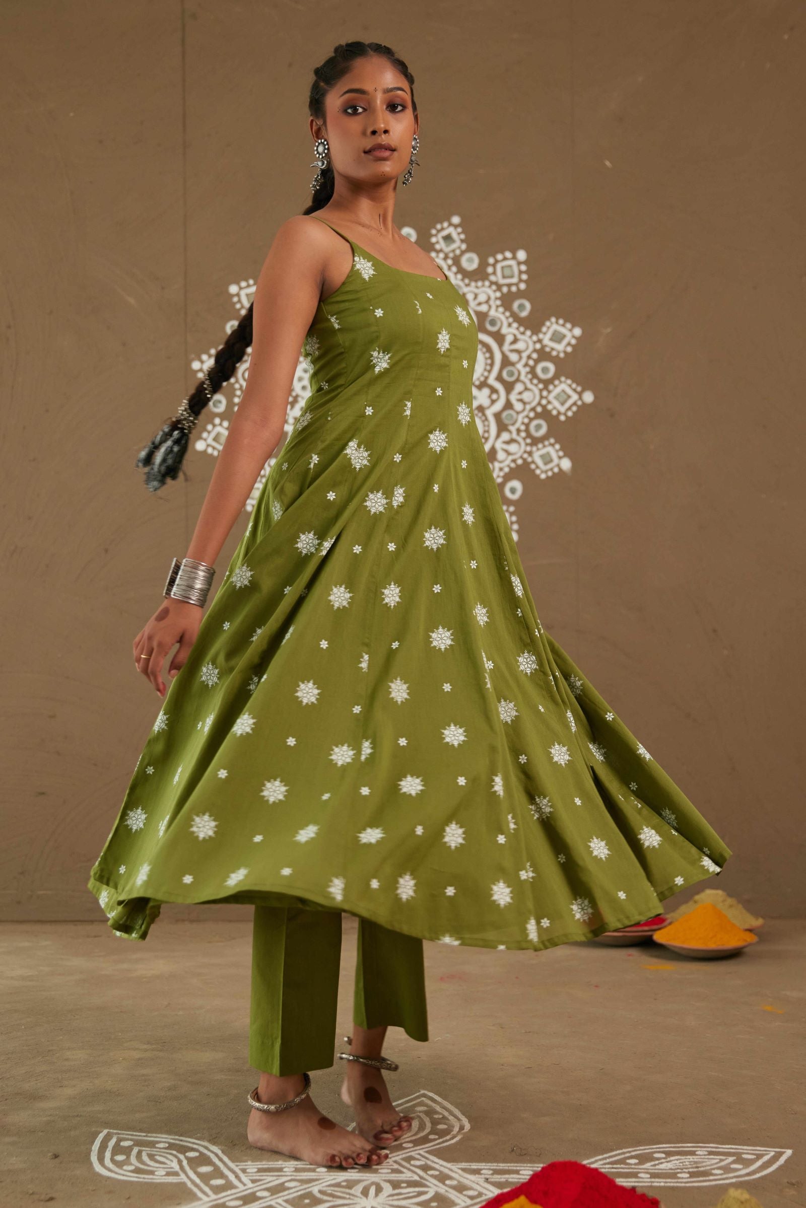 Henna Green Mul Cotton Adjustable Strap Anarkali Set