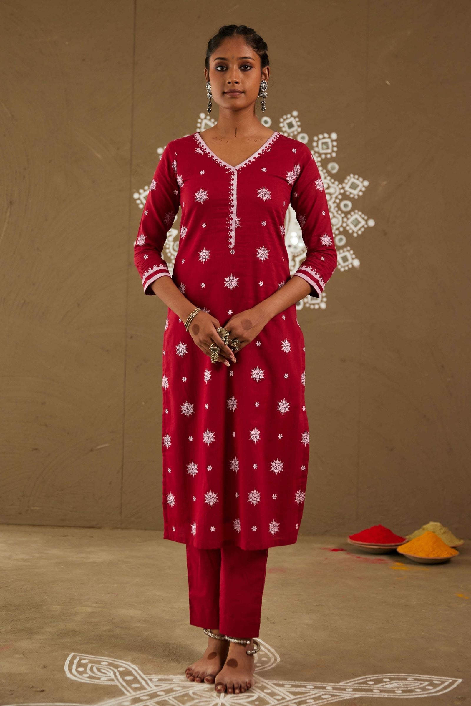 Kanku Red Mul Cotton V Neck Straight Kurta Set