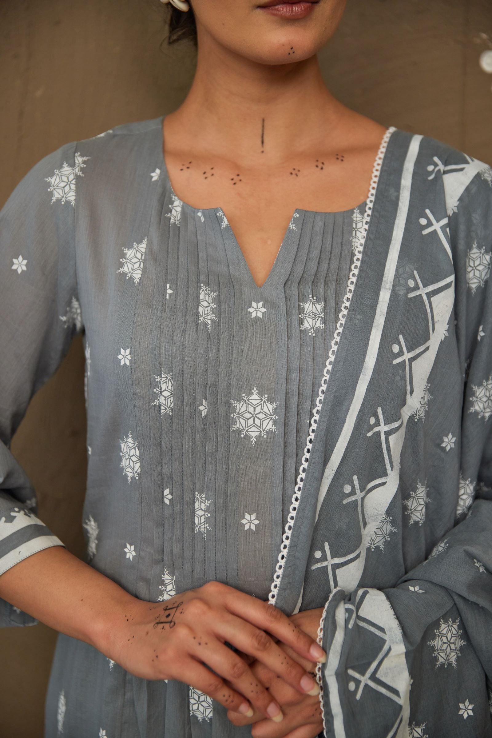 Moli Grey Mul Cotton Pin Tucks Kurta Set